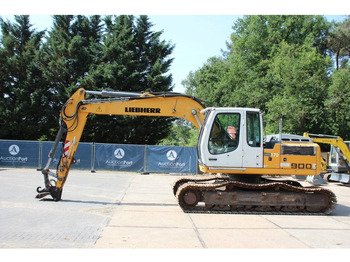 Гусеничный экскаватор LIEBHERR R 900