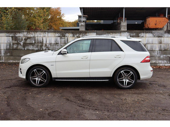 Седан Mercedes-Benz ML350: фото 2