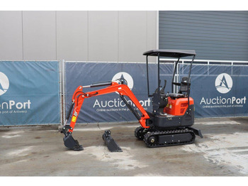 Мини-экскаватор