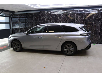 Легковой автомобиль Peugeot 308 SW: фото 3