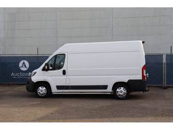 Цельнометаллический фургон Peugeot Boxer: фото 3