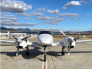 Аэродромная техника 2008 Diamond DA42 Twin Star-Airplane: фото 4