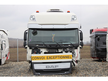 : фото в шапке страницы