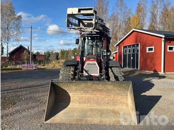 Экскаватор-погрузчик Huddig 1160 D: фото 2 Экскаватор-погрузчик Huddig 1160 D: фото 2