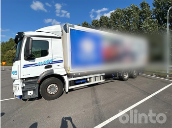 Грузовик с закрытым кузовом MERCEDES-BENZ