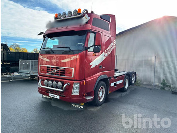 Грузовик VOLVO FH12