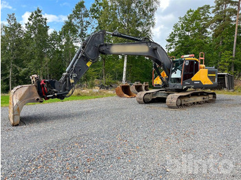 Гусеничный экскаватор VOLVO EC300EL