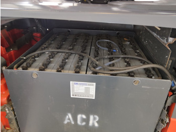 Электропогрузчик Linde E45HL-01/600: фото 4 Электропогрузчик Linde E45HL-01/600: фото 4