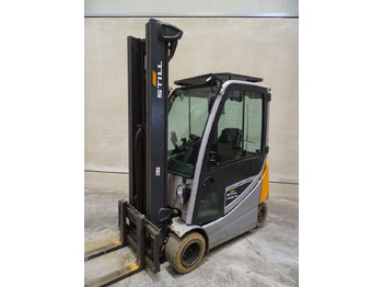 : фото в шапке страницы