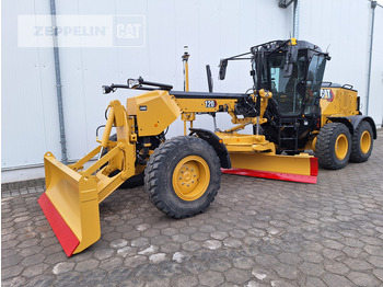Грейдер CATERPILLAR 120