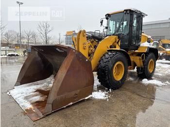 Колёсный погрузчик CATERPILLAR 926M