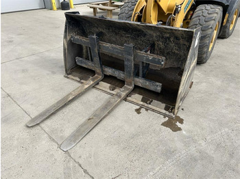 Компактный фронтальный погрузчик CAT 906M (8758): фото 5