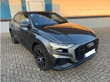 Внедорожник AUDI