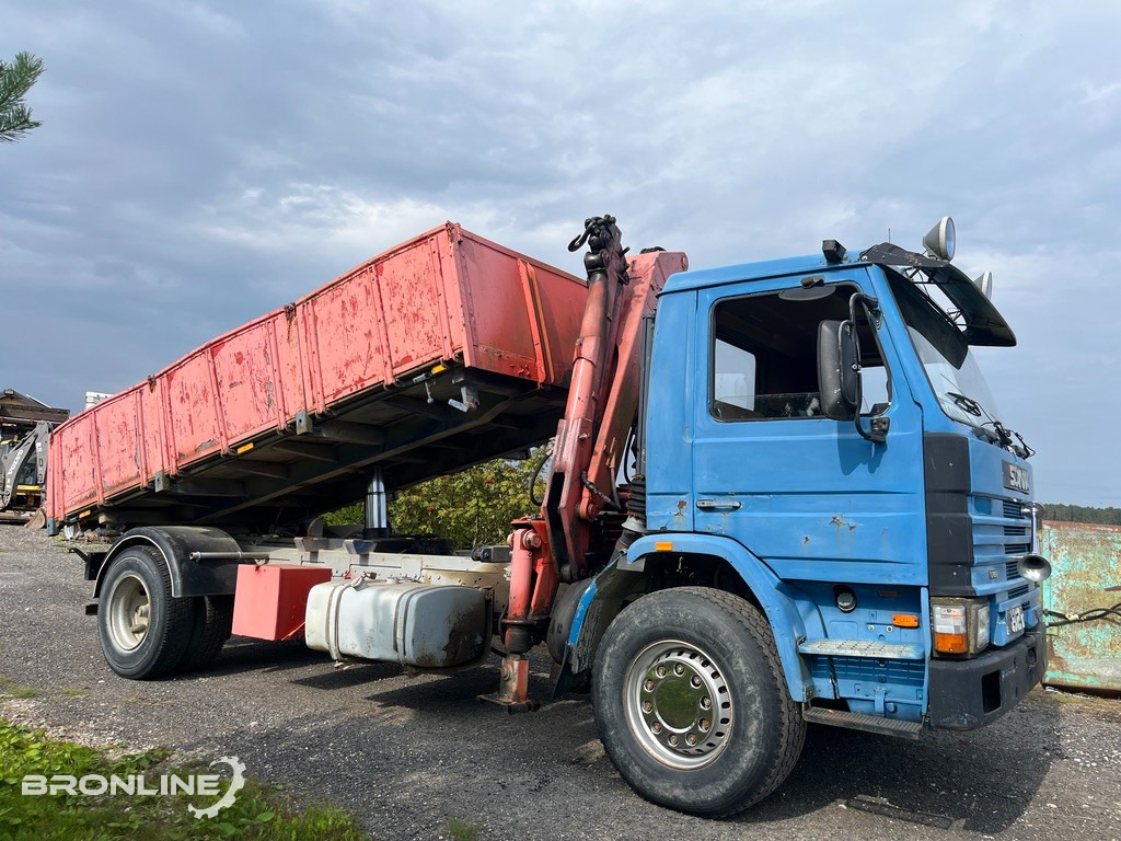 1984 SCANIA G82ML 54PA Tipper + HMF crane - Самосвал, Автоманипулятор: фото 3 1984 SCANIA G82ML 54PA Tipper + HMF crane - Самосвал, Автоманипулятор: фото 3
