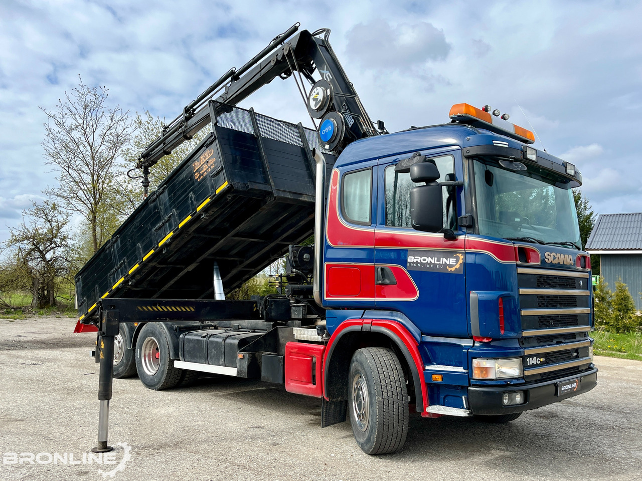 2002 SCANIA R114 6X2*4 Tipper+HIAB 166-e5 crane - Самосвал, Автоманипулятор: фото 2 2002 SCANIA R114 6X2*4 Tipper+HIAB 166-e5 crane - Самосвал, Автоманипулятор: фото 2