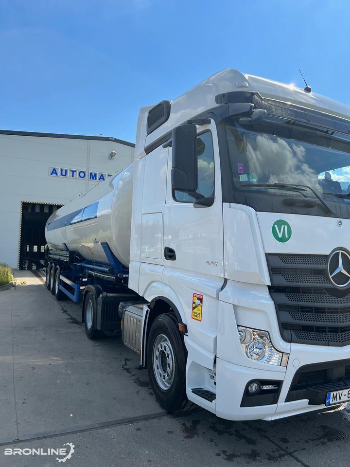 2021 Mercedes-Benz Actros 1851LS + 2007 Spitzer SK 2750 - Тягач: фото 2 2021 Mercedes-Benz Actros 1851LS + 2007 Spitzer SK 2750 - Тягач: фото 2