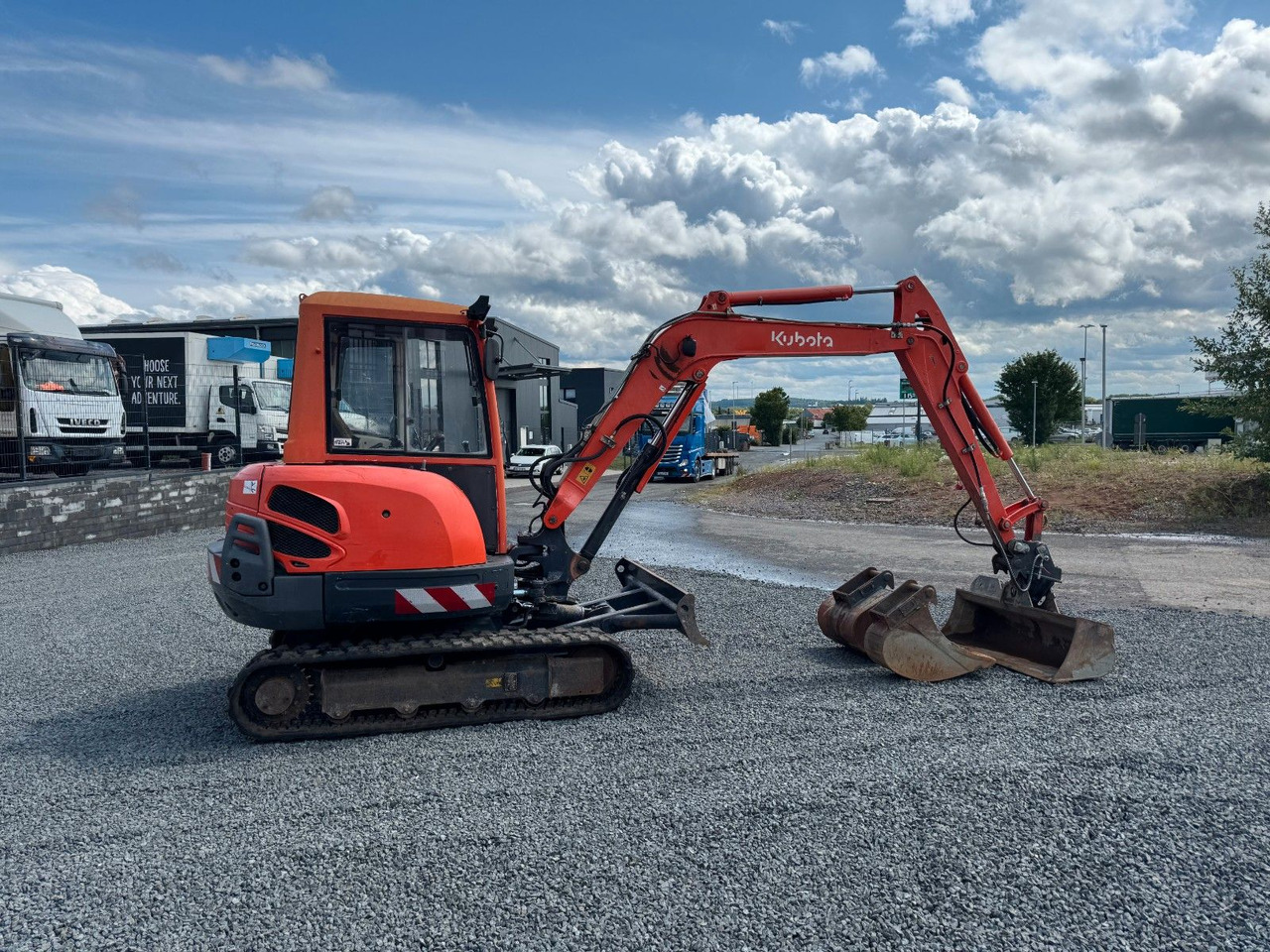 Kubota KX 121-3a KX121 Minibagger Monoausleger 3xLöffel - Мини-экскаватор: фото 5 Kubota KX 121-3a KX121 Minibagger Monoausleger 3xLöffel - Мини-экскаватор: фото 5