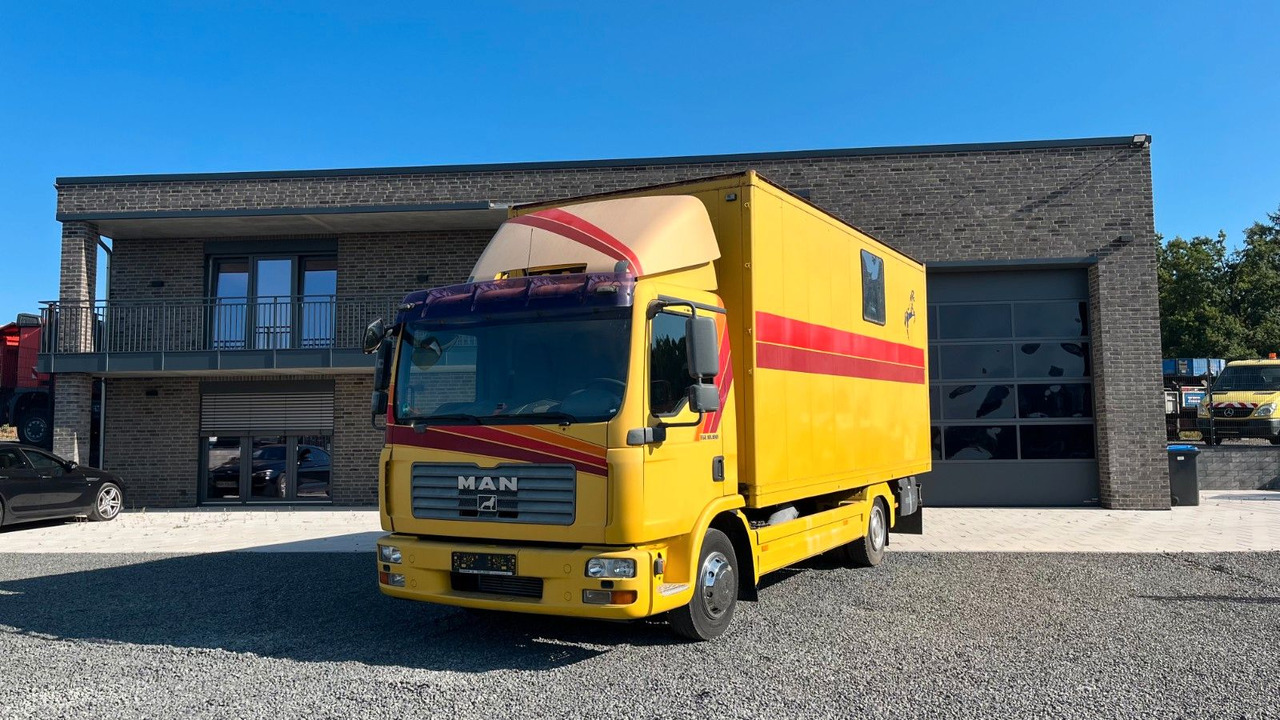 MAN TGL 10.180 Euro 4 Pferdetransporter Horse MAN TGL 10.180 Euro 4 Pferdetransporter Horse - Коневоз: фото 1 MAN TGL 10.180 Euro 4 Pferdetransporter Horse MAN TGL 10.180 Euro 4 Pferdetransporter Horse - Коневоз: фото 1
