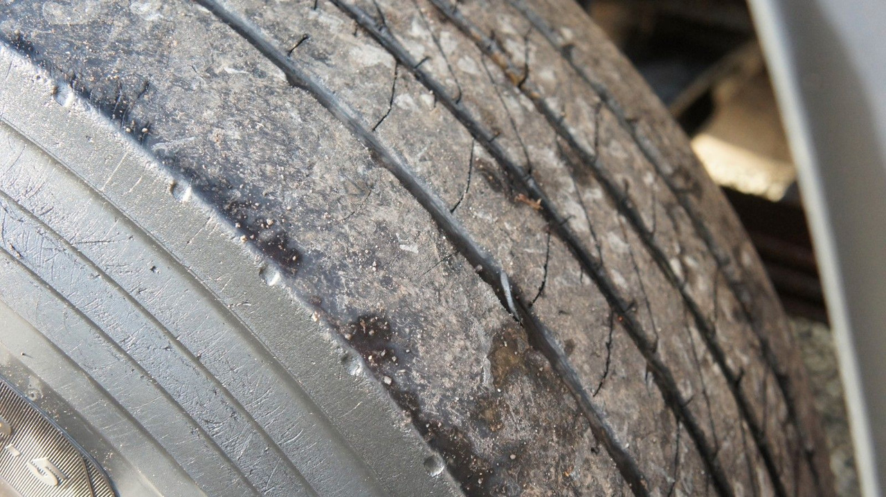 Самосвал Mercedes-Benz Arocs 2653 Dreiseitenkipper Meiller Bordmatik: фото 15 Самосвал Mercedes-Benz Arocs 2653 Dreiseitenkipper Meiller Bordmatik: фото 15