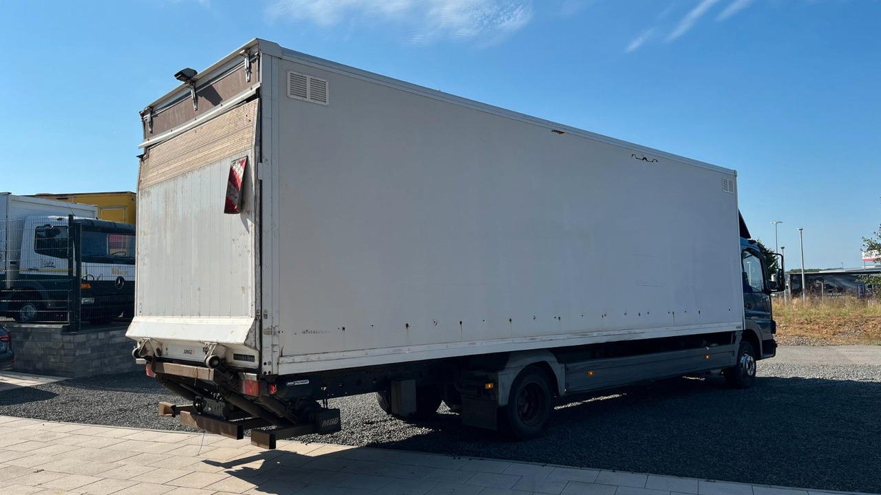 Mercedes-Benz Atego 1018 Koffer LBW Klima Mercedes-Benz Atego 1018 Koffer LBW Klima - Грузовик с закрытым кузовом: фото 4 Mercedes-Benz Atego 1018 Koffer LBW Klima Mercedes-Benz Atego 1018 Koffer LBW Klima - Грузовик с закрытым кузовом: фото 4
