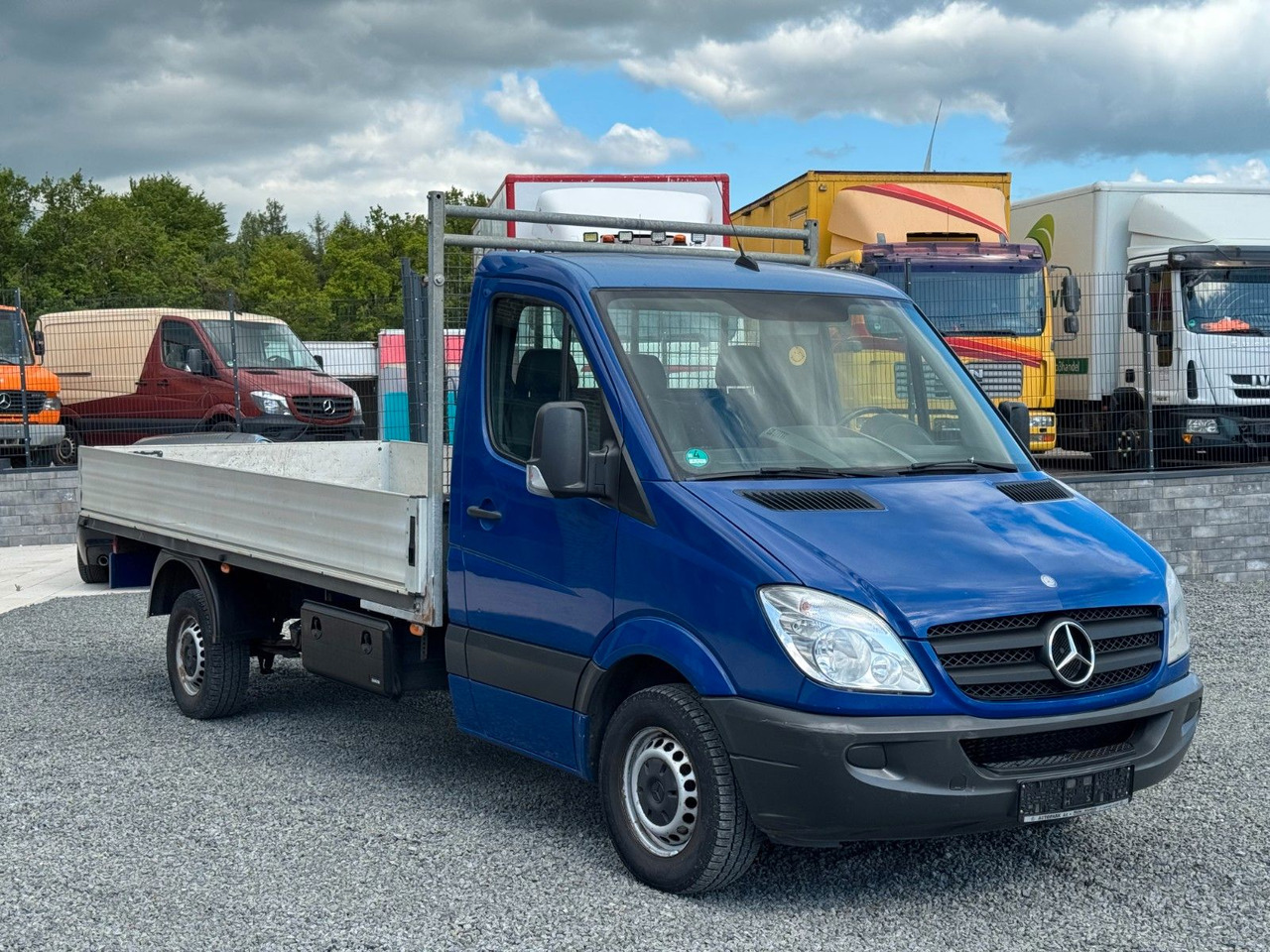 Mercedes-Benz Sprinter 316 CDI Pritsche - Малотоннажный бортовой грузовик: фото 3 Mercedes-Benz Sprinter 316 CDI Pritsche - Малотоннажный бортовой грузовик: фото 3