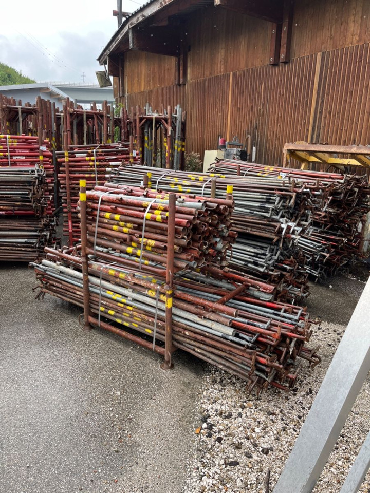 Fassadengerüst Ringer 2700 m2 - Строительное оборудование: фото 3 Fassadengerüst Ringer 2700 m2 - Строительное оборудование: фото 3