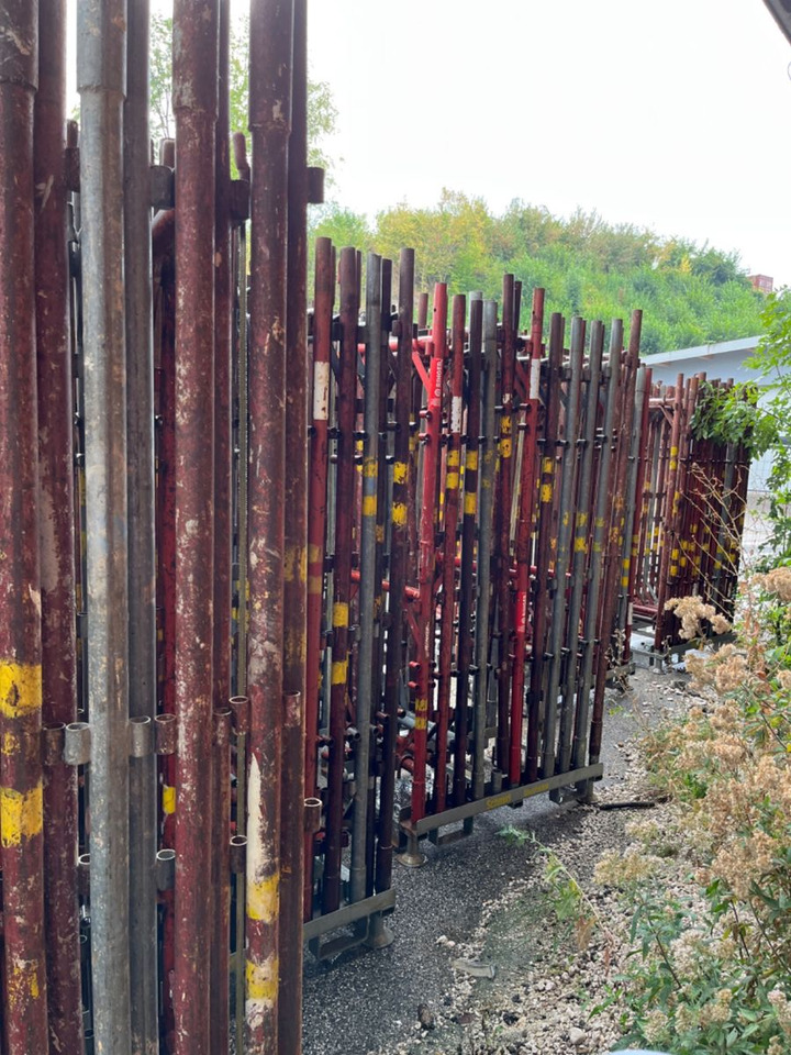 Fassadengerüst Ringer 2700 m2 - Строительное оборудование: фото 4 Fassadengerüst Ringer 2700 m2 - Строительное оборудование: фото 4