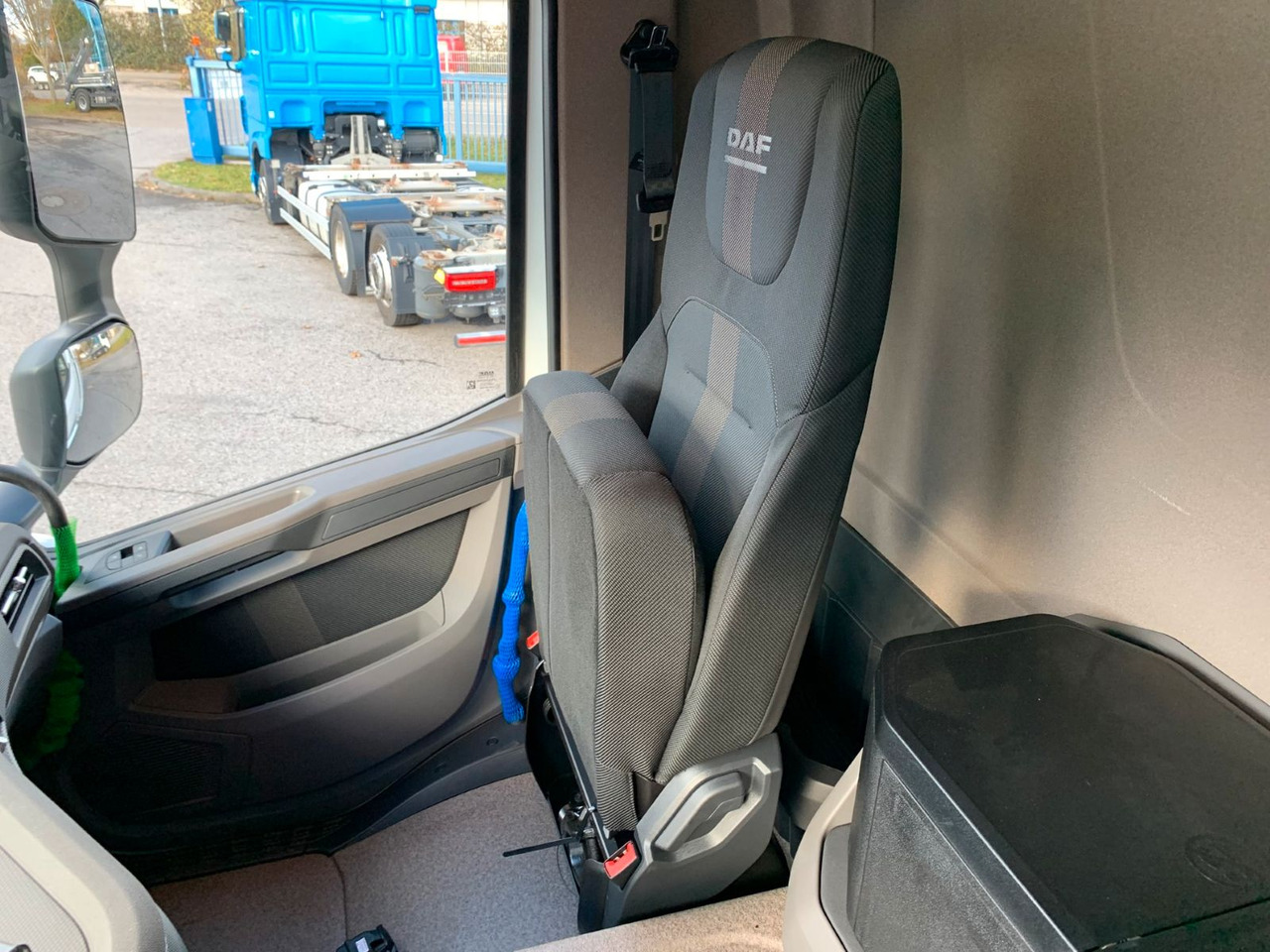 DAF FA XD 370 zikun Swing-Board-Aufbau в лизинг DAF FA XD 370 zikun Swing-Board-Aufbau: фото 28 DAF FA XD 370 zikun Swing-Board-Aufbau в лизинг DAF FA XD 370 zikun Swing-Board-Aufbau: фото 28