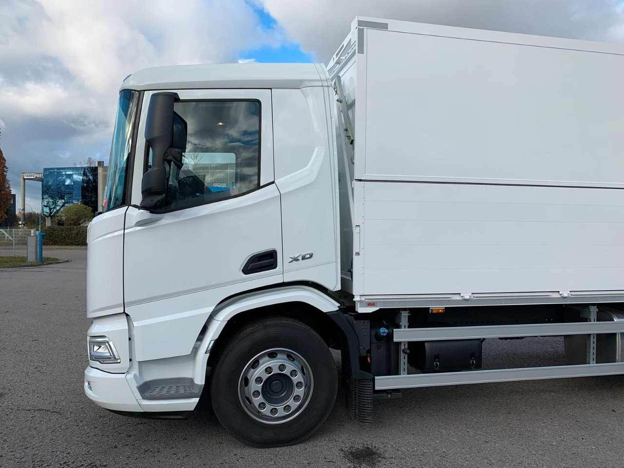 DAF FA XD 370 zikun Swing-Board-Aufbau в лизинг DAF FA XD 370 zikun Swing-Board-Aufbau: фото 12 DAF FA XD 370 zikun Swing-Board-Aufbau в лизинг DAF FA XD 370 zikun Swing-Board-Aufbau: фото 12