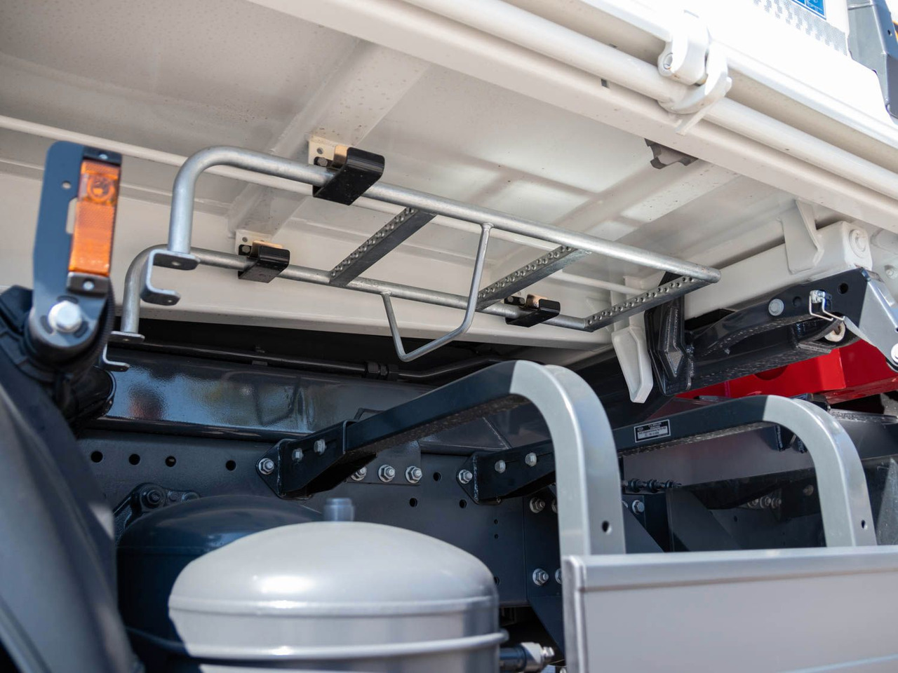 Новый Автоманипулятор, Самосвал DAF FA XDC 370 Krankipper DAF XDC 370 FA Meiller Krankipper HMF: фото 25