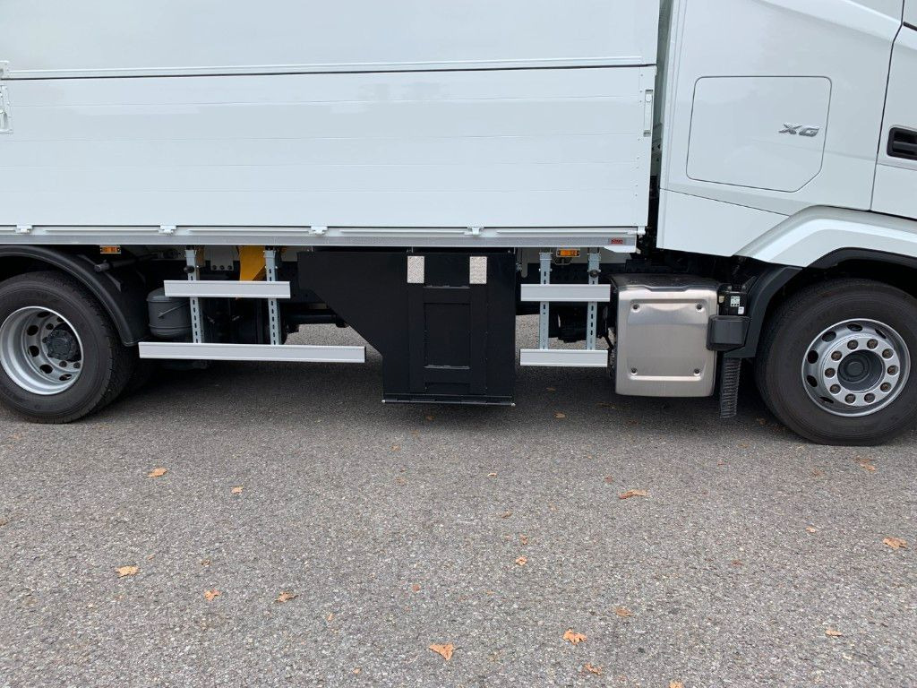 DAF FAN XG 480 Swing-Board mit LBW - Грузовик для перевозки напитков: фото 5 DAF FAN XG 480 Swing-Board mit LBW - Грузовик для перевозки напитков: фото 5