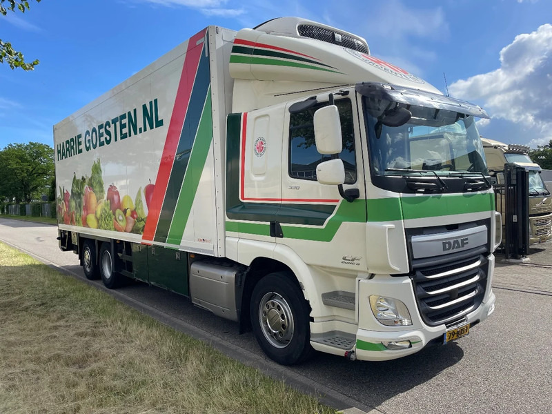 DAF CF 330 6X2 2017 schmitz + thermo-king T1200 - Рефрижератор: фото 2 DAF CF 330 6X2 2017 schmitz + thermo-king T1200 - Рефрижератор: фото 2
