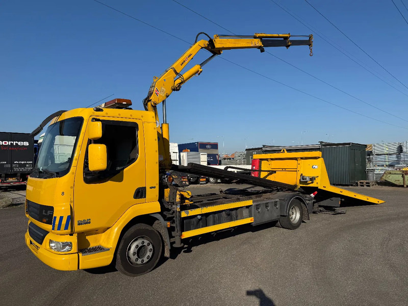 DAF LF 45 180 EEV 2013 plateau + bril + crane - Эвакуатор: фото 1 DAF LF 45 180 EEV 2013 plateau + bril + crane - Эвакуатор: фото 1