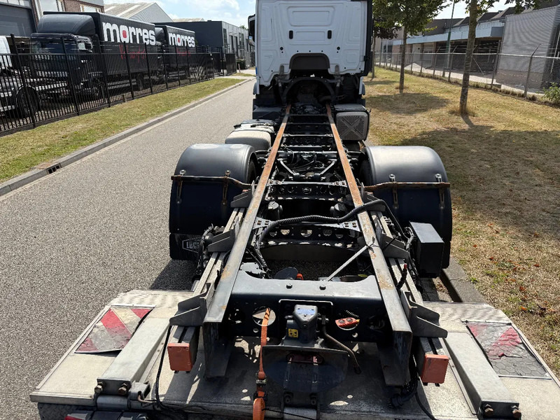 Mercedes-Benz Actros 1930 2017 only 414.000 km - Грузовик-шасси: фото 4 Mercedes-Benz Actros 1930 2017 only 414.000 km - Грузовик-шасси: фото 4