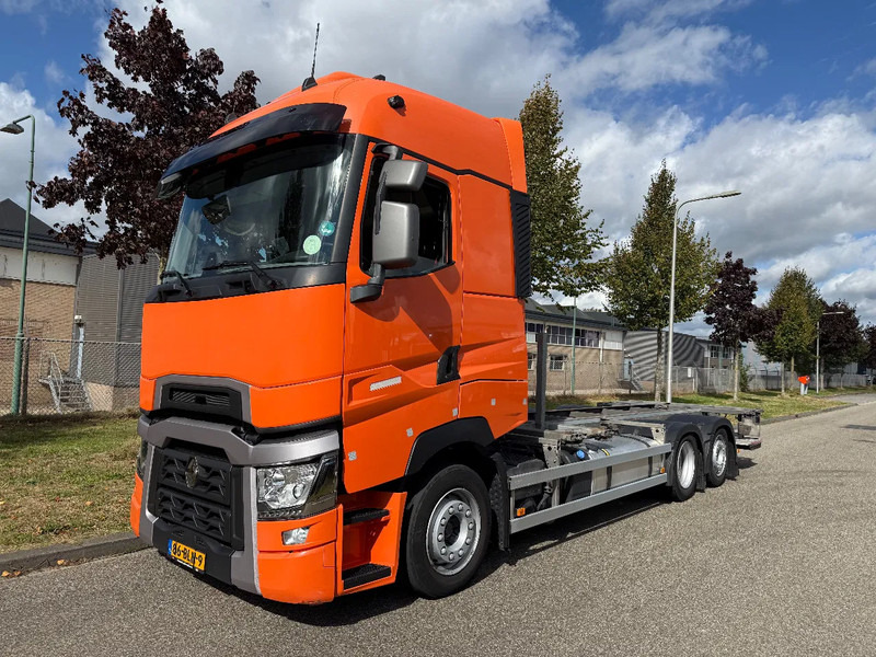 Renault T 460 verhuiswagen 2018 met 180.000 km !!! - Грузовик-контейнеровоз/ Сменный кузов: фото 1 Renault T 460 verhuiswagen 2018 met 180.000 km !!! - Грузовик-контейнеровоз/ Сменный кузов: фото 1