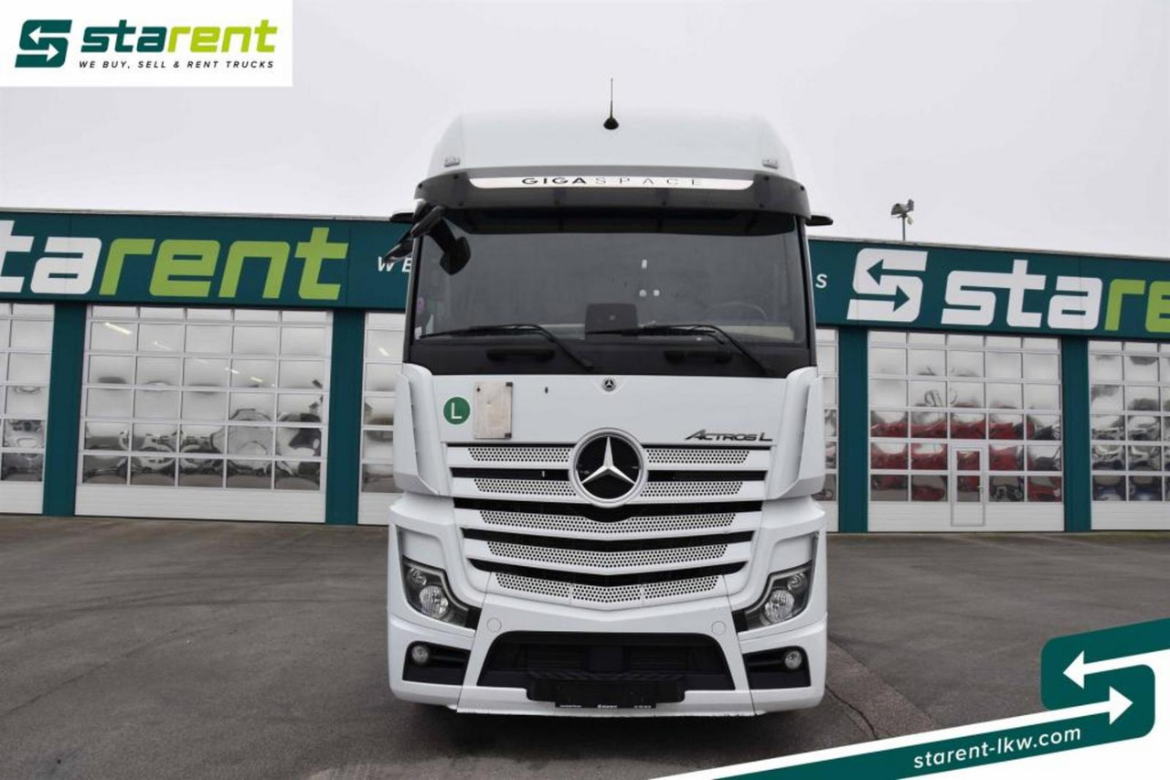 Mercedes Benz Actros 1851 GIGA Space Hydraulik Retarder Standkl. - Тягач: фото 2 Mercedes Benz Actros 1851 GIGA Space Hydraulik Retarder Standkl. - Тягач: фото 2
