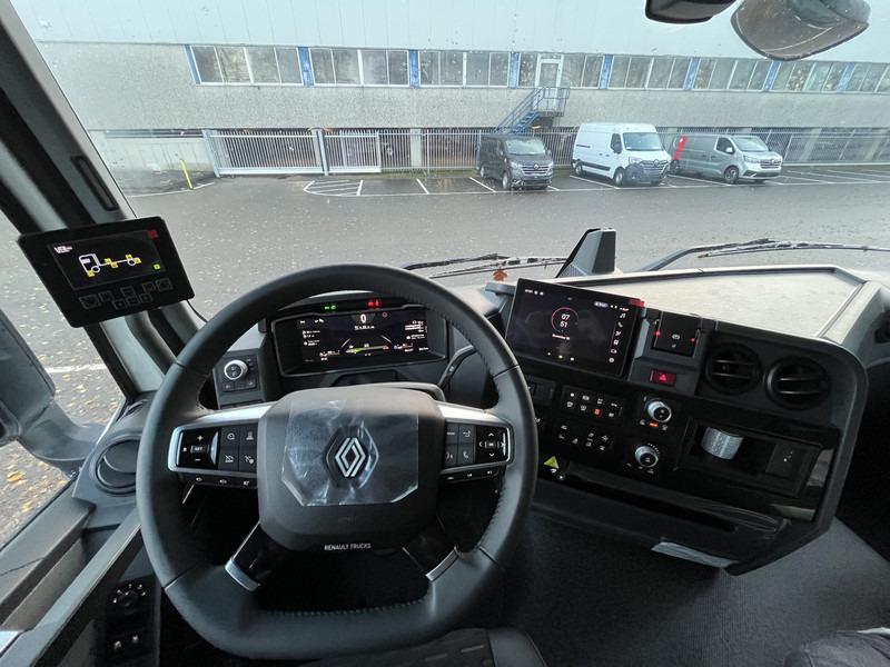 Фото интерьера 1: Новый Крюковой мультилифт Renault C 520 6x2 13L E6 - NIEUW VDL S25-6400 NL Truck Compleet Containersysteem Haakarm