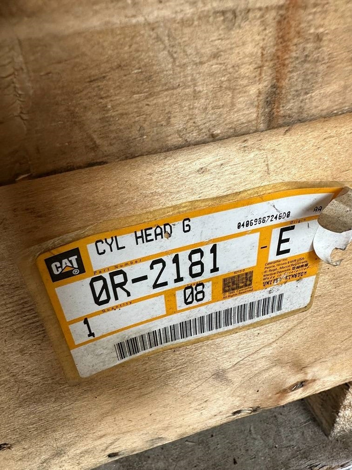 CAT 0R2181 0R-2181 cylinder head  - Двигатель для Строительной техники: фото 1 CAT 0R2181 0R-2181 cylinder head  - Двигатель для Строительной техники: фото 1