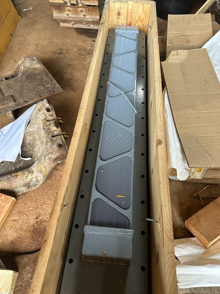 CAT 5N8208 5N-8208 core a after cooler  - Радиатор для Строительной техники: фото 2 CAT 5N8208 5N-8208 core a after cooler  - Радиатор для Строительной техники: фото 2