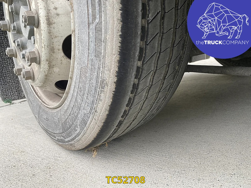 Iveco Stralis - Тентованный грузовик: фото 3 Iveco Stralis - Тентованный грузовик: фото 3