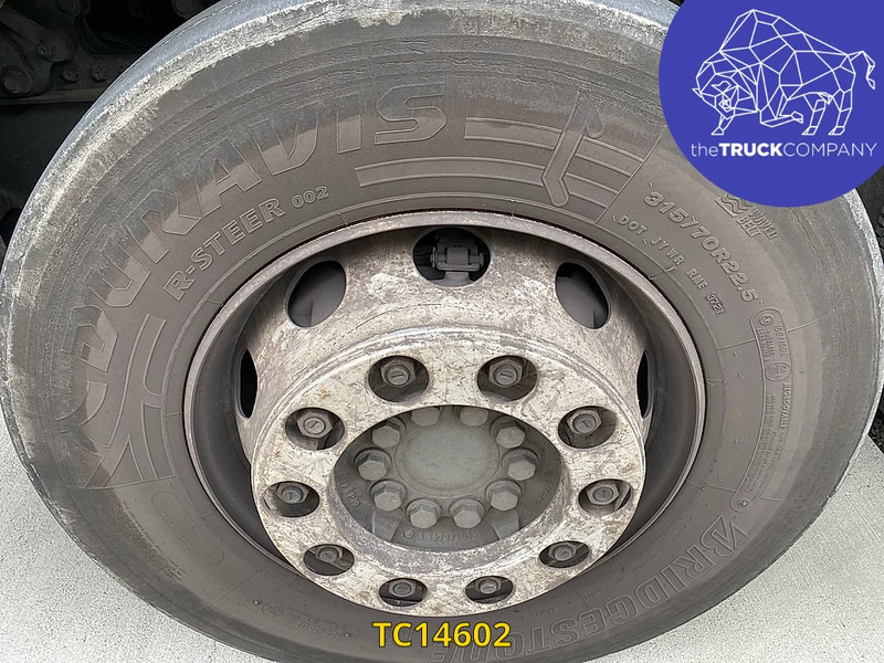 Грузовик с закрытым кузовом Mercedes-Benz Antos 1827: фото 16