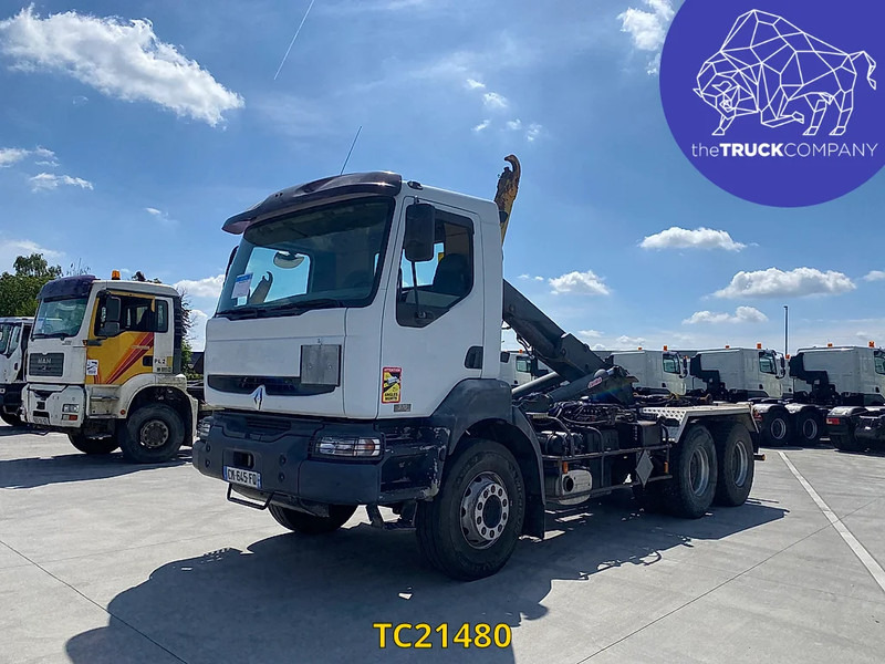 Renault Kerax 370 - Грузовик-контейнеровоз/ Сменный кузов: фото 1 Renault Kerax 370 - Грузовик-контейнеровоз/ Сменный кузов: фото 1