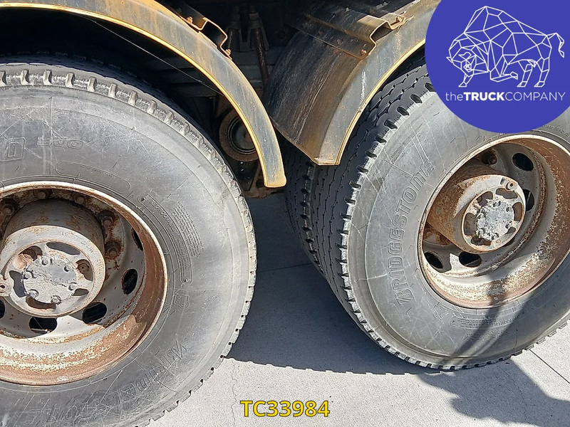 Renault Kerax 380 - Грузовик бортовой/ Платформа: фото 4 Renault Kerax 380 - Грузовик бортовой/ Платформа: фото 4