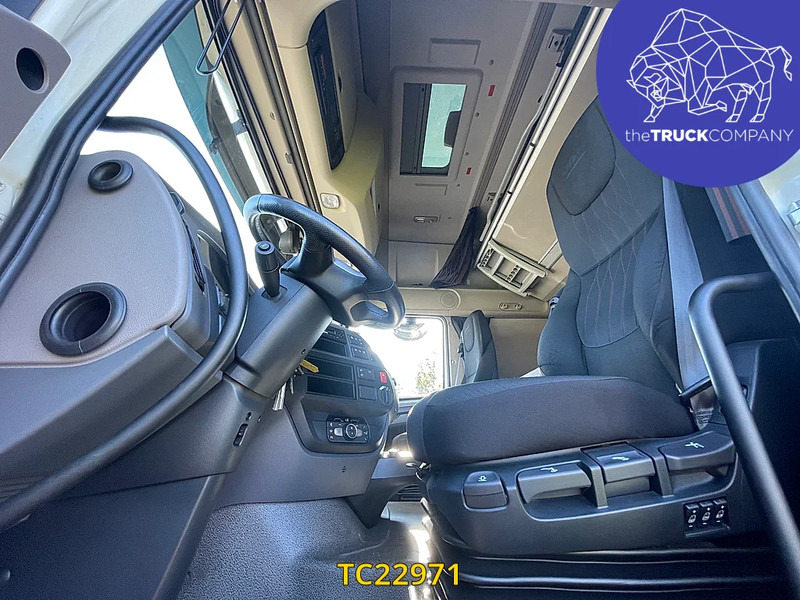 DAF XF 480 - Тягач: фото 4 DAF XF 480 - Тягач: фото 4