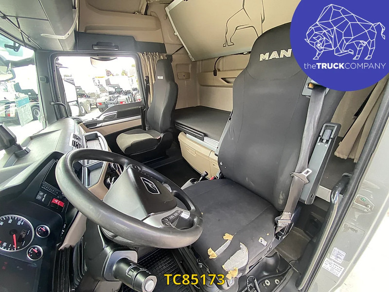 Тягач MAN TGX 460: фото 6