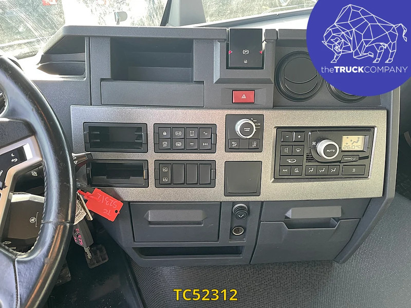 Тягач Renault T 430: фото 7