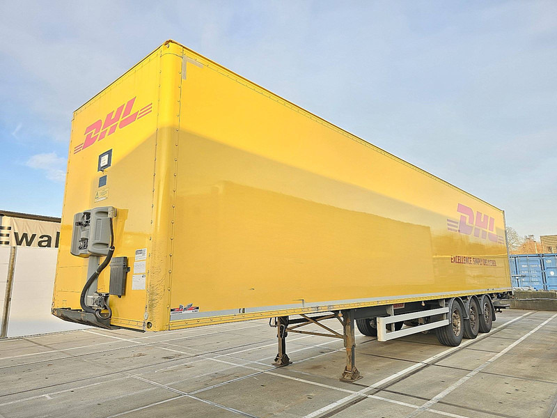 Fruehauf FST4FC HARD WOOD FL TAILLIFT BPW LIFTAXL - Полуприцеп-фургон: фото 1 Fruehauf FST4FC HARD WOOD FL TAILLIFT BPW LIFTAXL - Полуприцеп-фургон: фото 1