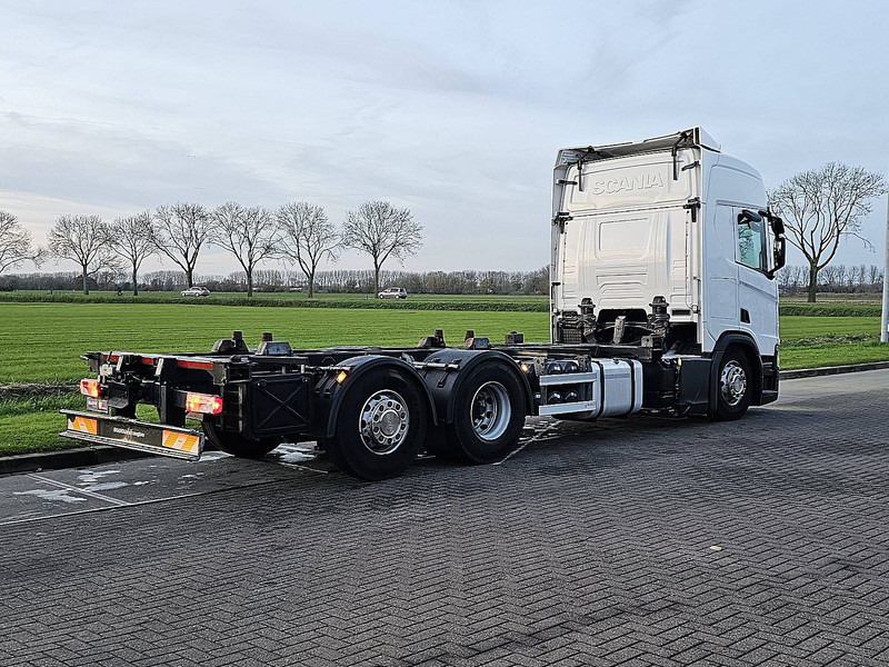 Scania R450 - Грузовик: фото 3 Scania R450 - Грузовик: фото 3