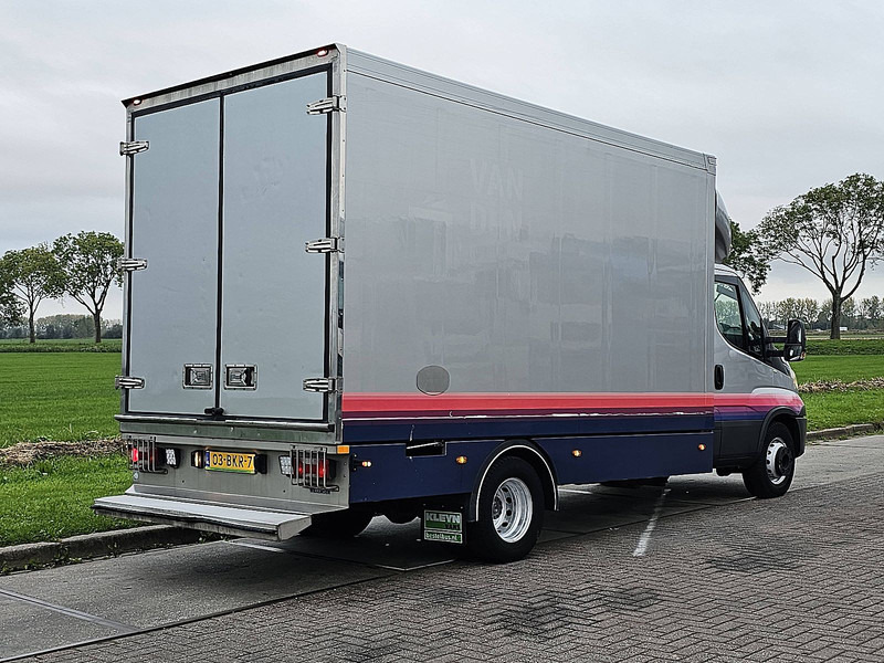 Iveco Daily 70C18 CARRIER MEATRAILS - Фургон-рефрижератор: фото 3 Iveco Daily 70C18 CARRIER MEATRAILS - Фургон-рефрижератор: фото 3