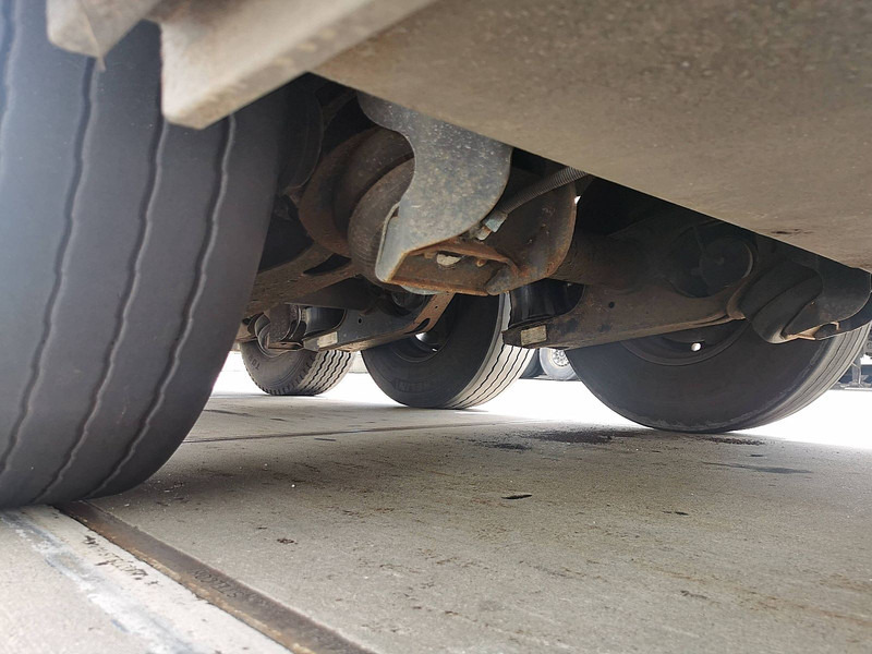 Полуприцеп-рефрижератор Krone SD R: фото 10 Полуприцеп-рефрижератор Krone SD R: фото 10